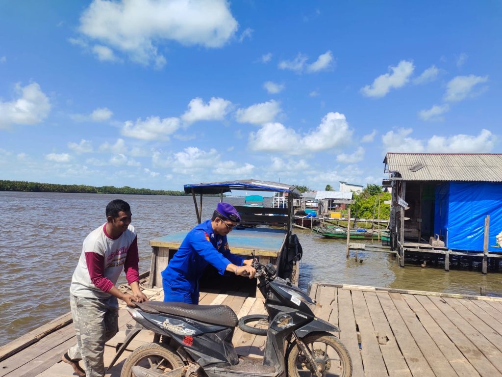 KP.VI-10-15 WILAYAH NATAI KUINI MELAKSANAKAN PAMWAS DI DERMAGA PENYEBRANGAN NATAI KUINI