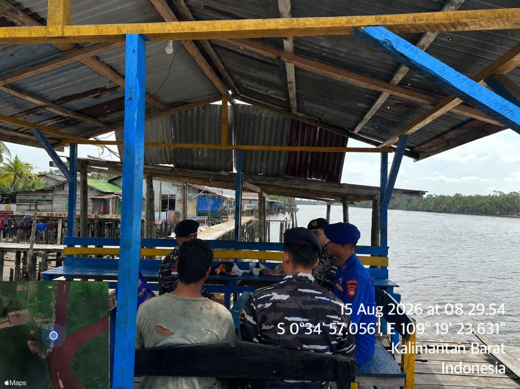 CIPTAKAN SUASANA KAMTIBMAS YANG AMAN BAGI MASYARAKAT PESISIR ANGGOTA KP VI-2002 MUARA KUBU MENJALIN SILATURAHMI BERSAMA BABINPOTMAR MUARA KUBU‎